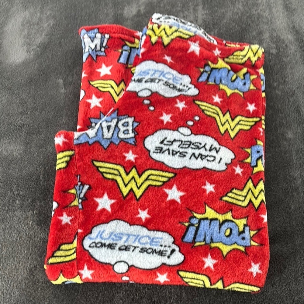 Wonder‎ Woman Pajamas - Red